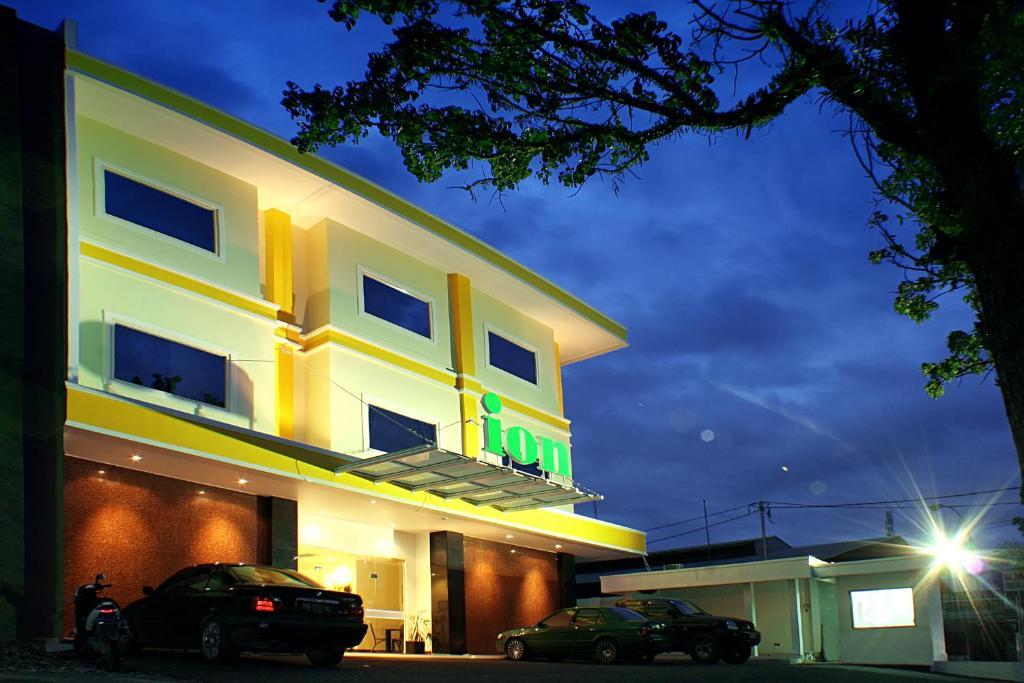 Ion Hotel Padang  Exterior foto